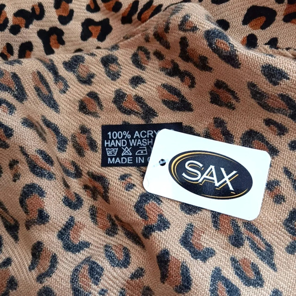 NWT Animal print scarf Sarong Tassels Super Soft - Picture 5 of 6